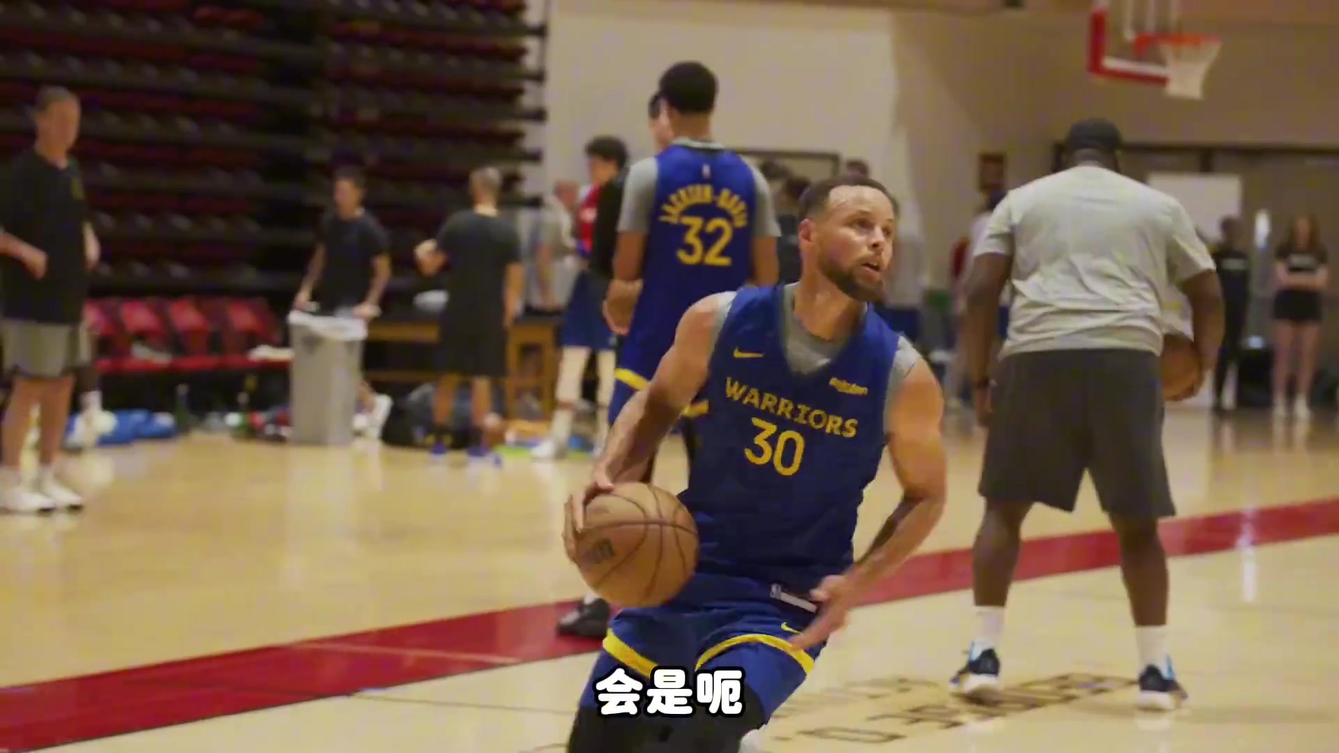 楊毅：我這個賽季非?？春糜率?而且這是科爾證明自己的一季