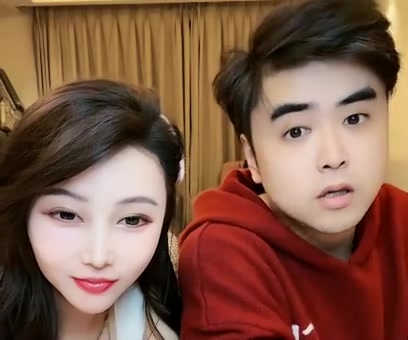 朱開：TES陣容是369、看片、Creme、JKL，輔助真不知道