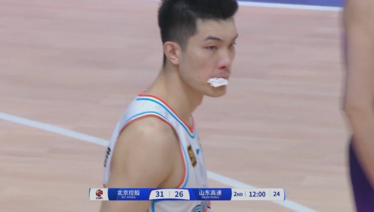 郭凱：不管嘴打開了 縫多少針也好 球隊的榮譽是第一位的